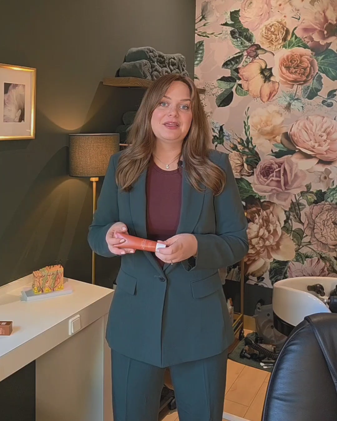 Video laden: Tiefenreinigendes Peeling